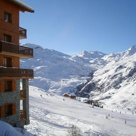 8-10 Pers, Balcons, Proche Commerces, Pied Des Pistes - Reberty 1850, Les Menuires - Fr-1-452-92 *